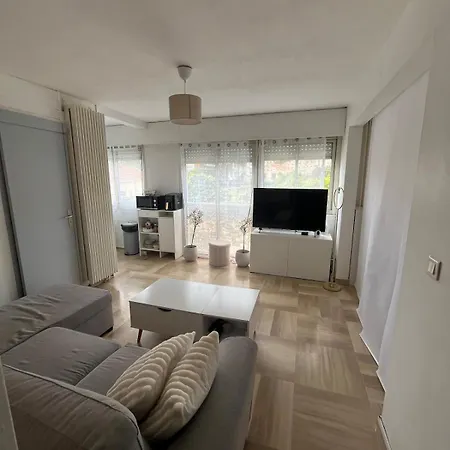 Cocon Avec Piscine Et Tennis